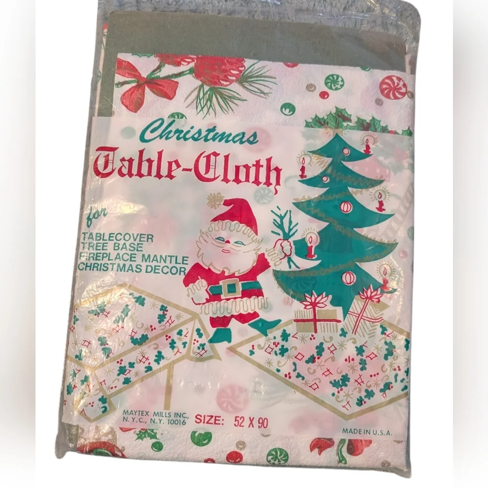 Vintage christmas table